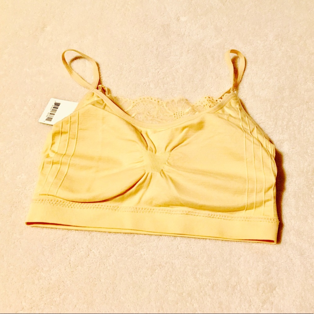 Glimmered lacy seamless Bralette w/ removable pads - Picture 4 of 6